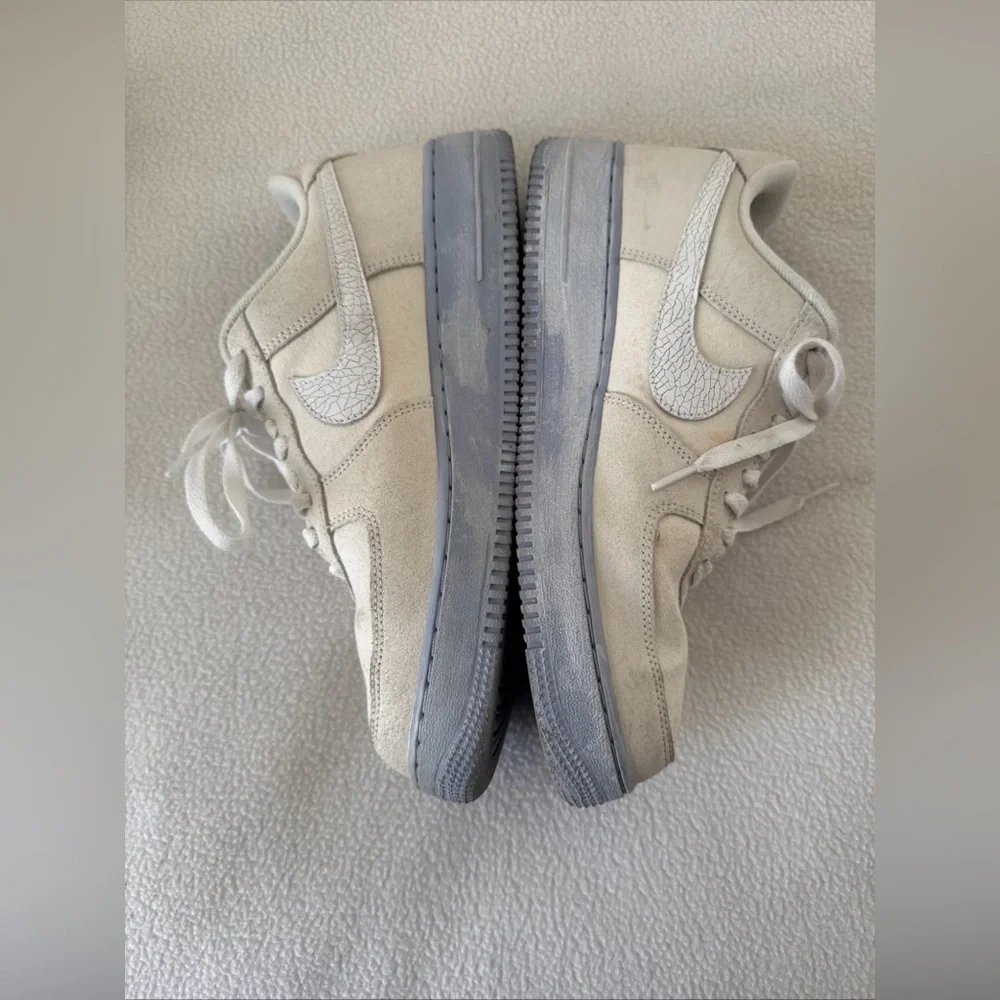 Nike great preowned